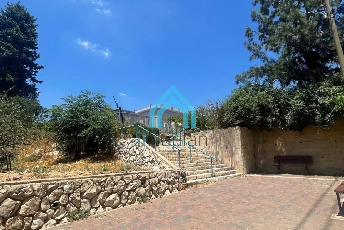 למכירה בנוף הגליל – רחוב חצב